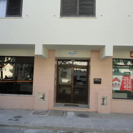 Spacious Ocean House 波尔蒂芒